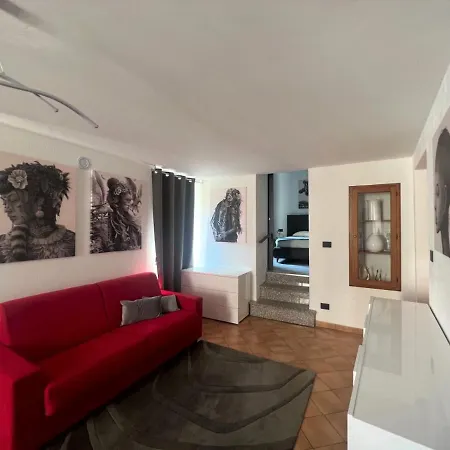 Apartment In Central Square With Lake View Lenno