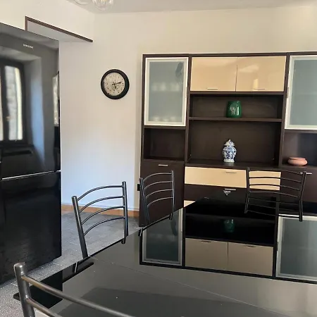 In Central Square With Lake View Lenno